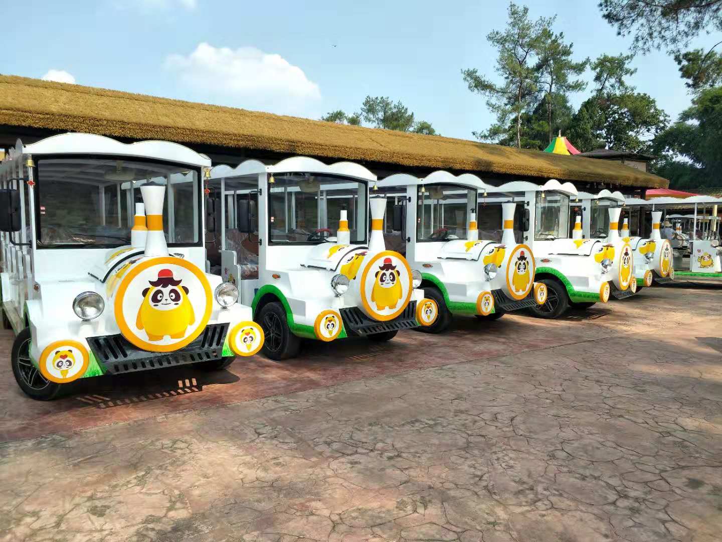 14小火车案例图片