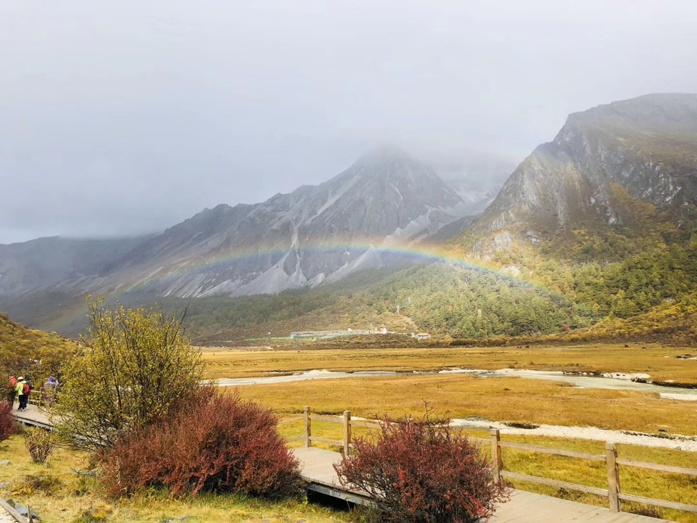 稻城亚丁 稻城亚丁