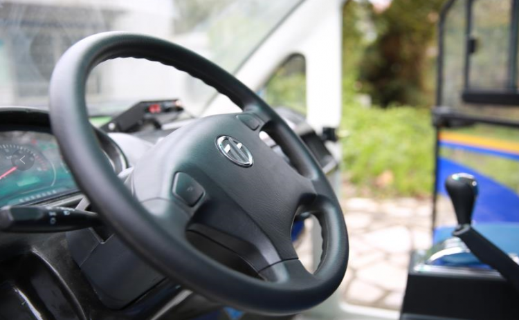 6座电动巡逻警车（城市精灵）